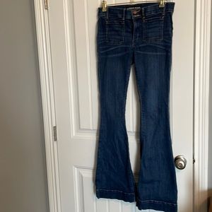Express fitted Flare jeans